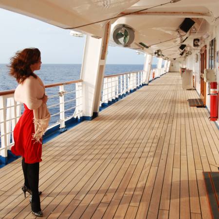 barco, viaje, mujer, vestido, mar, agua, océano Ramunas Bruzas - Dreamstime