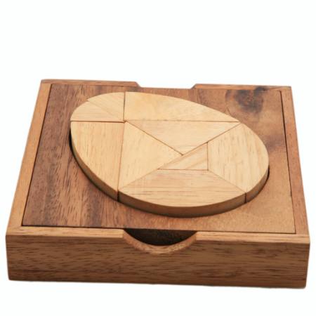 de madera, caja, formas Jean Schweitzer - Dreamstime