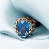 Pixwords La imagen con anillo, piedra, diamante, oro, joya, joyas, azul Elen